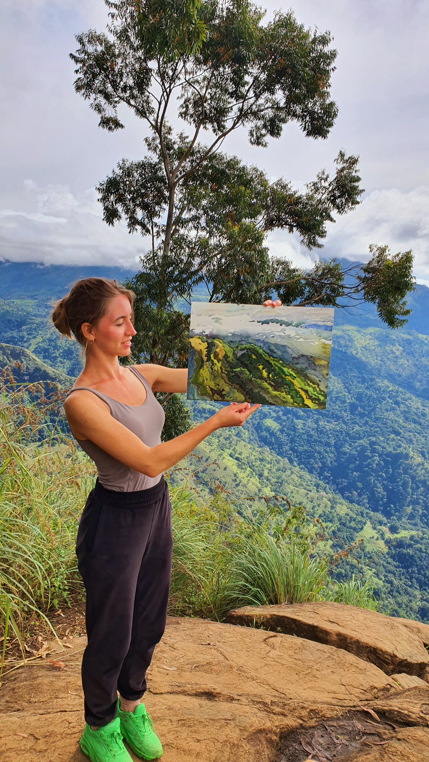 Little Adam's Peak Mountain in Sri Lanka by Tanbelia